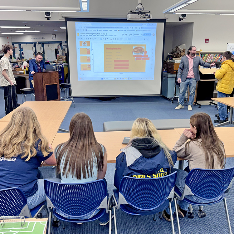 Thanksgiving Family Feud